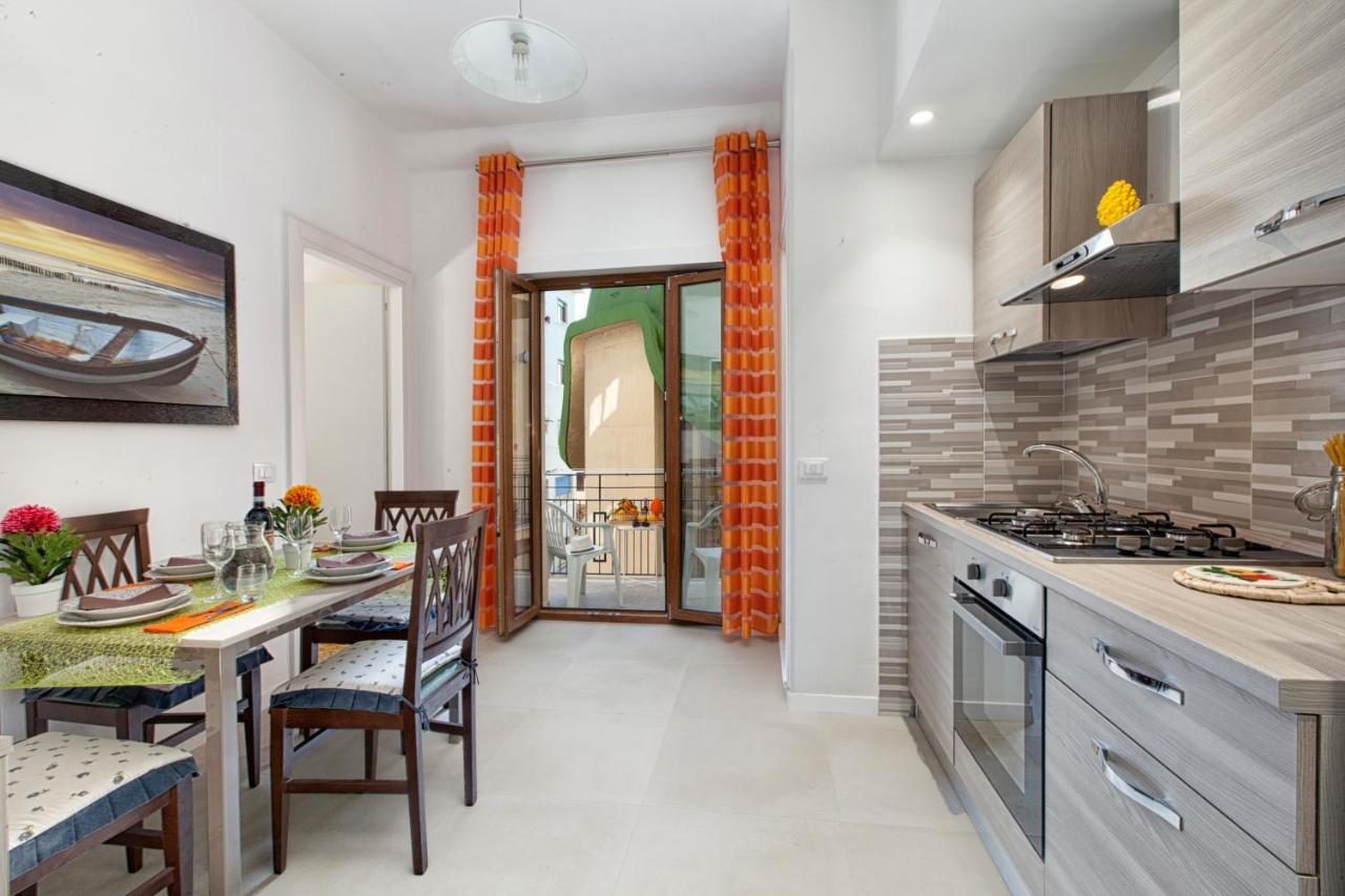 לינה וארוחת בוקר Bb Sorrento Mahal Kita Unique Style מראה חיצוני תמונה